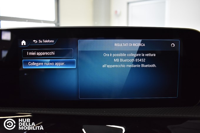 MERCEDES-BENZ A 200 d Automatic Premium